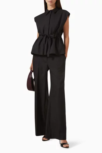 فيست كاسترو بلا أكمام وحزام