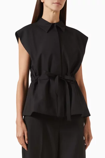 فيست كاسترو بلا أكمام وحزام