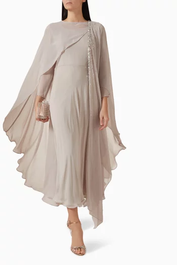 فستان بتصميم كاب مزين بتطريزات شيفون