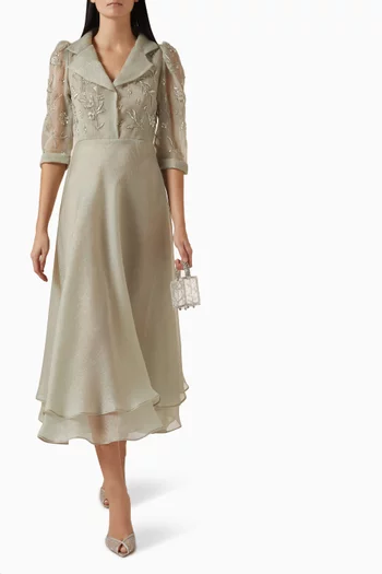 فستان مطرز بزهور بارزة أورجانزا