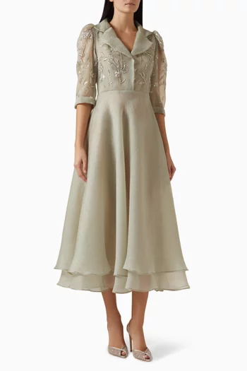 فستان مطرز بزهور بارزة أورجانزا