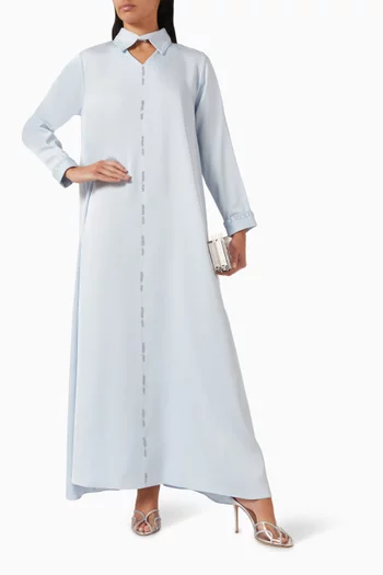 فستان مزين بفتحة وتطريزات