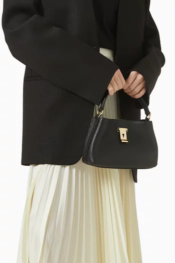 Liv Tote Bag in Grained Leather