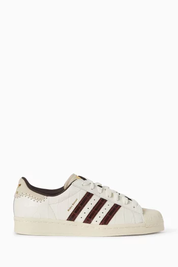 سنيكرز سوبر ستار جلد بنقشة جلد التمساح أديداس × ويلز بونر