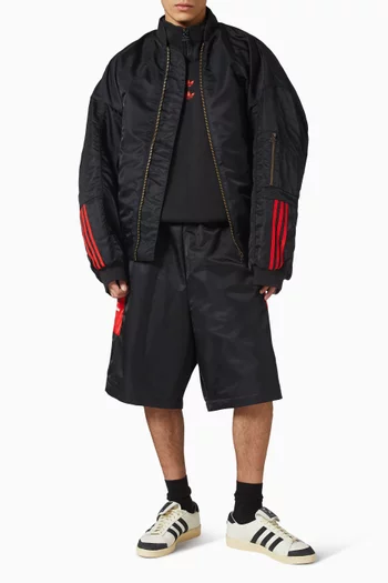 جاكيت بومبر ستان أديداس × ويلي شافاريا