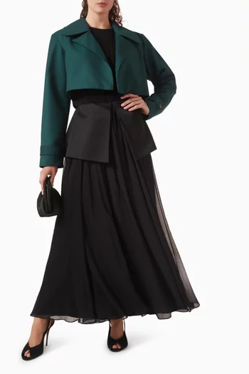 فستان طويل بتصميم على شكل جرس