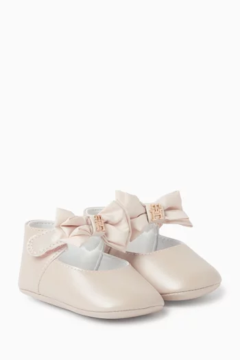 حذاء باليرينا بكعب مسطح مزين بعقدة جلد صناعي 