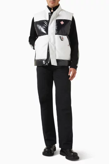 فيست مبطن بالزغب