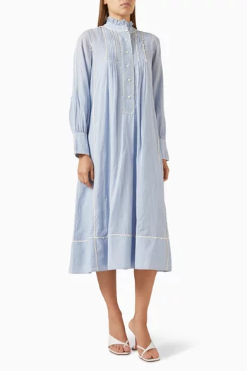 فستان بنمط قميص بطيّات