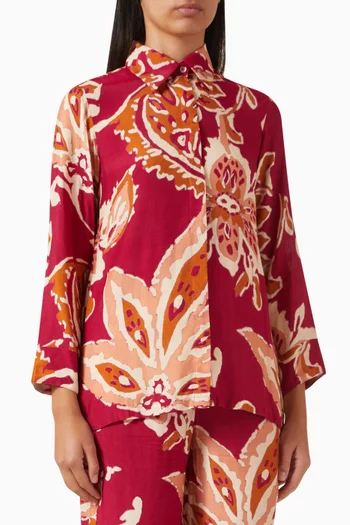 قميص بنقشة زهور