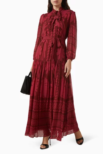 فستان طويل بحزام ونقشة زهور