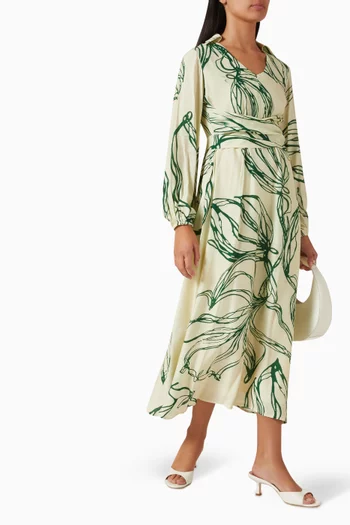 فستان طويل بتصميم ملفوف ونقشة زهور