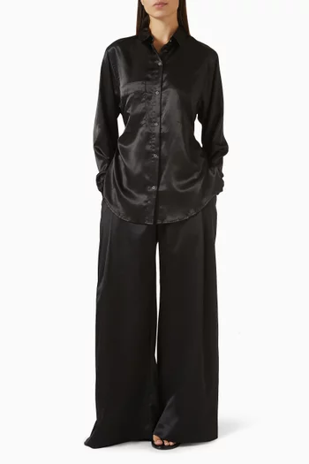 بنطال كلير بقصة ساق واسعة ستان