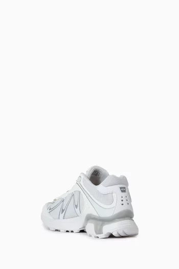 XT-Whisper Sneakers in Mesh