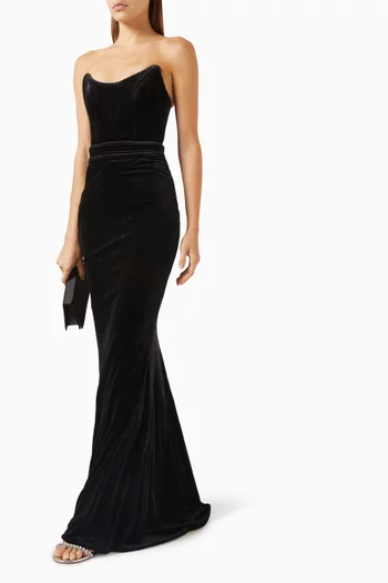 Reine De Reinettes Gown in Velvet