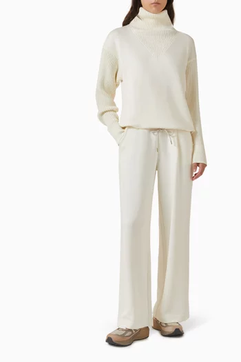 Hannah Sweatshirt in DoubleSoft® Fabric