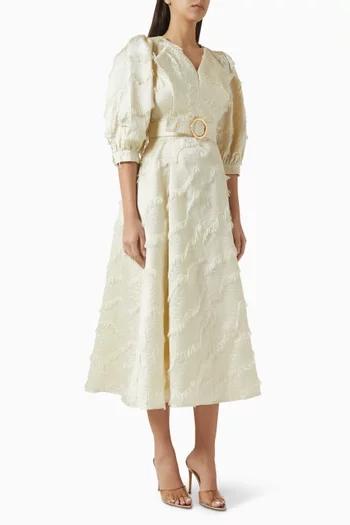 فستان متوسط الطول بحزام