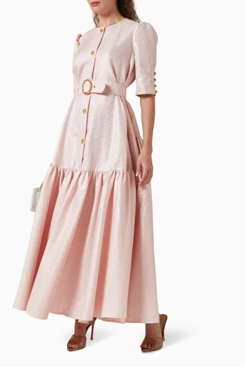 فستان بطبقات متعددة وحزام