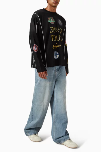 تي شيرت بطبعة شعار الماركة بلغات متعددة جيرسيه