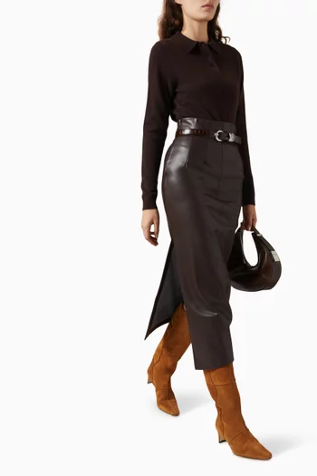 High-rise Curve Skirt in Faux Leather