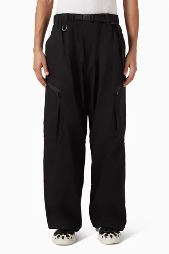 بنطال كارغو بتصميم عملي تويل