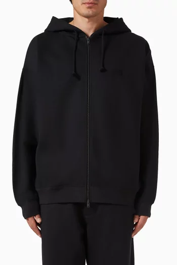 كنزة بغطاء رأس وسحّاب تيري ناعم