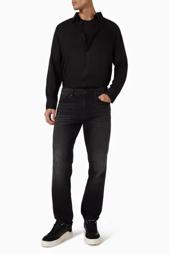 قميص بقصة ضيقة فيسكوز