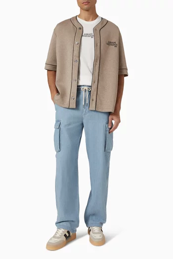 تي شيرت مزين بشعار الماركة قطن