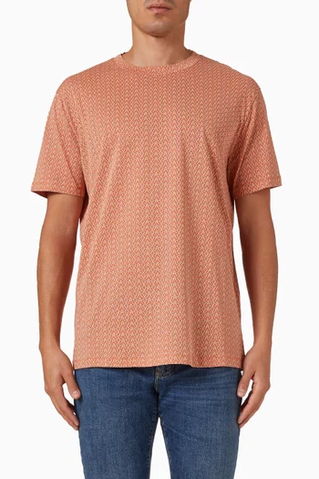 تي شيرت مزين بشعار الماركة قطن