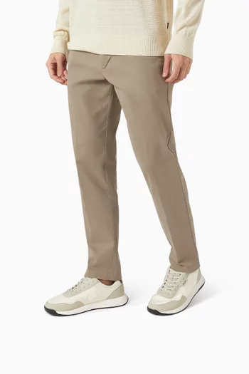 سنيكرز أسفل الكاحل