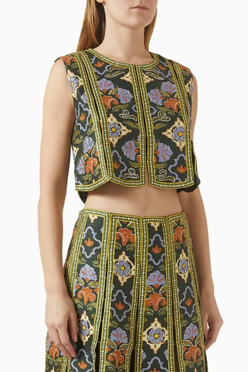 بلوزة اواسيرا مزينة بتطريزات