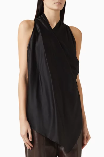 بلوزة بفتحة رقبة درابيه مطوية حرير