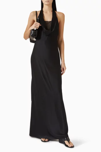 فستان بظهر مكشوف حرير