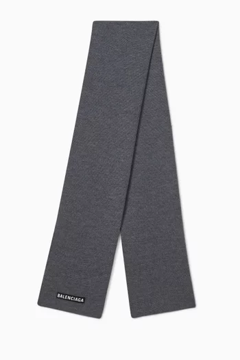 وشاح مزين برقعة صوف