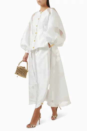 بنطال بقصة ساق أسطوانية