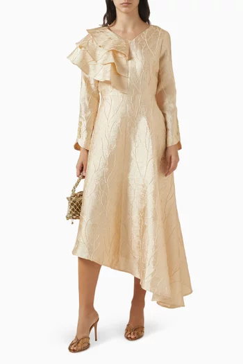 فستان متوسط الطول بكشكش