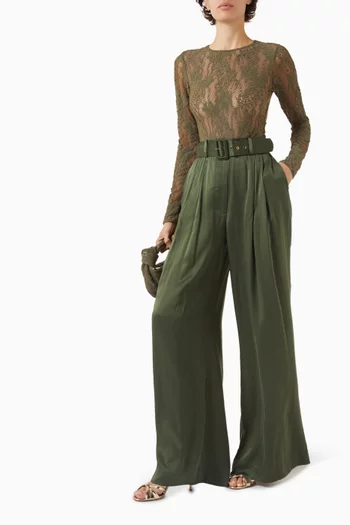 بودي سوت دانتيل