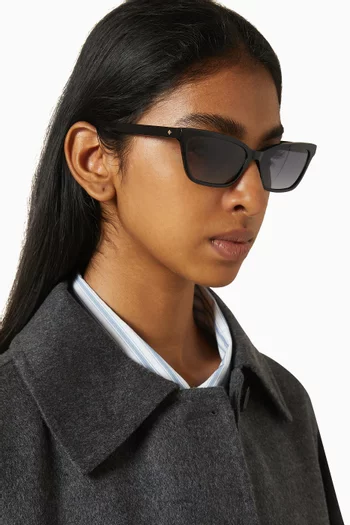 نظارة شمسية عايشة بإطار مستطيل أسيتات