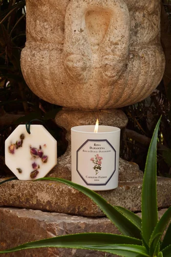 شمعة معطرة روزا داماسينا، 185 غرام
