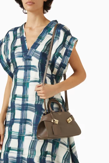 Small Hug Top-handle Bag in Leather