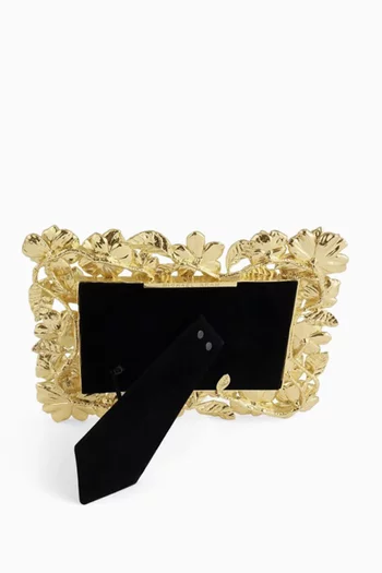 Gardenia Sculpted Frame