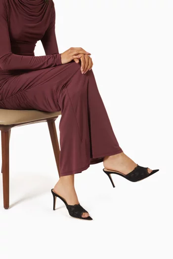 حذاء مفتوح من الخلف بحافة دانتيل شمواه