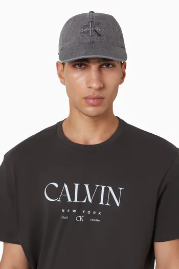 كاب بيسبول مطرز بحروف الماركة دينم