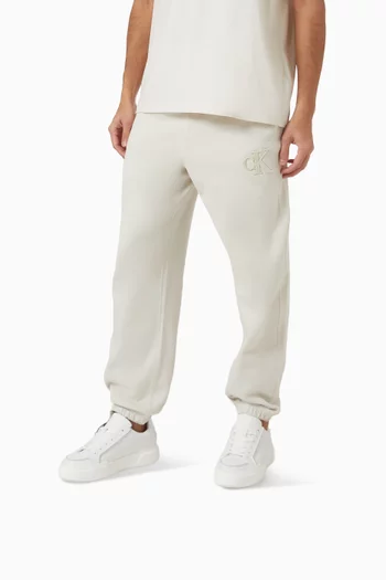 سنيكرز CK أفينيو جلد