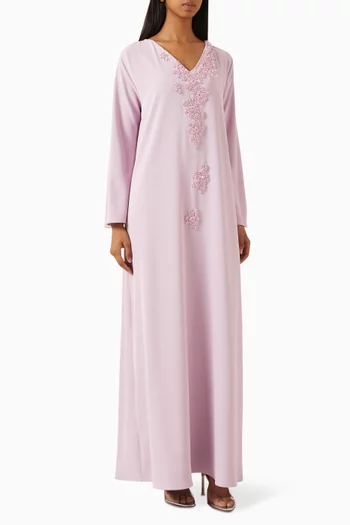 قفطان مطرز بالخرز