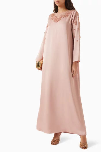 قفطان مطرز بالخرز كريب