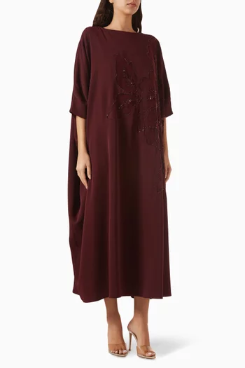 قفطان مطرز بالخرز كريب