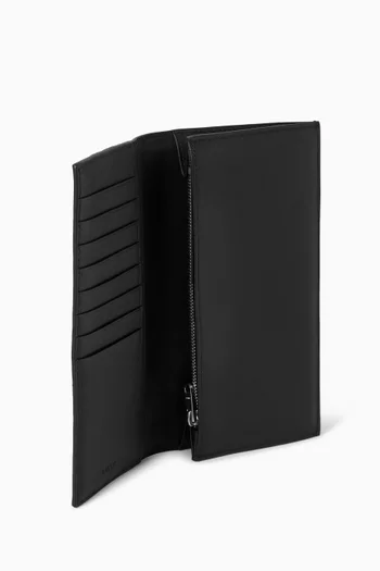 Mythos Continental Wallet in Recycled Leather
