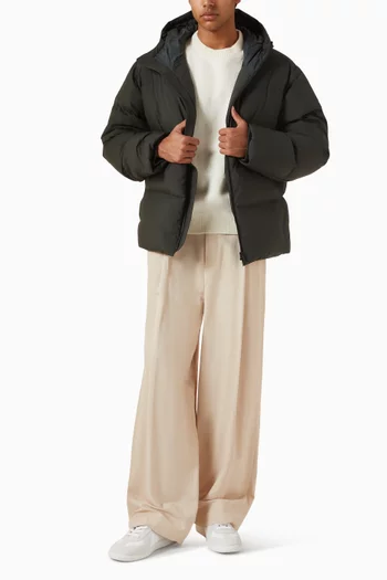 جاكيت منفوخ مبطن بالزغب بغطاء رأس