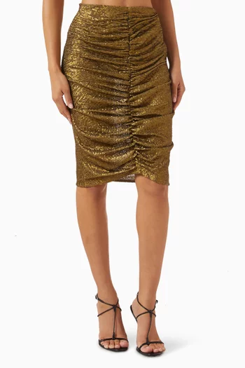 تنورة بكشكش وتطريزات